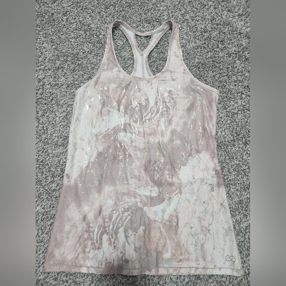 Carrie Underwood workout tank top